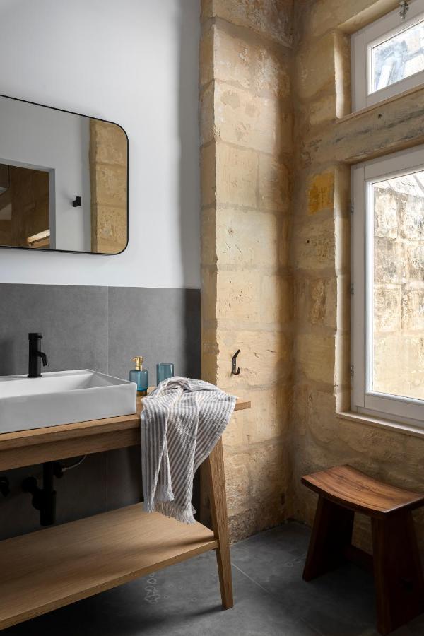 Numru 27 Expertly Restored Small House Of Character Cospicua エクステリア 写真