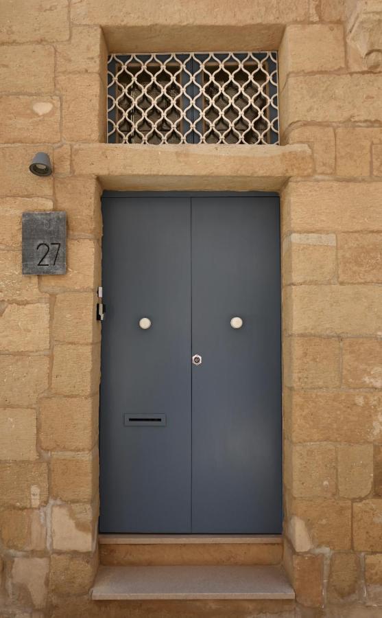 Numru 27 Expertly Restored Small House Of Character Cospicua エクステリア 写真