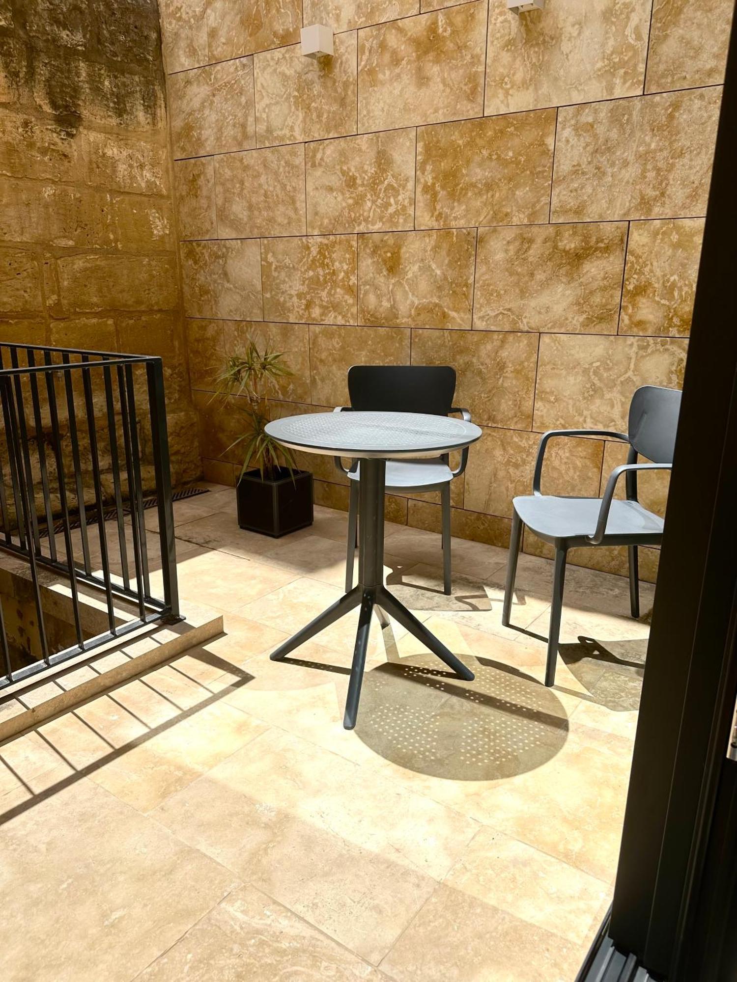 Numru 27 Expertly Restored Small House Of Character Cospicua エクステリア 写真